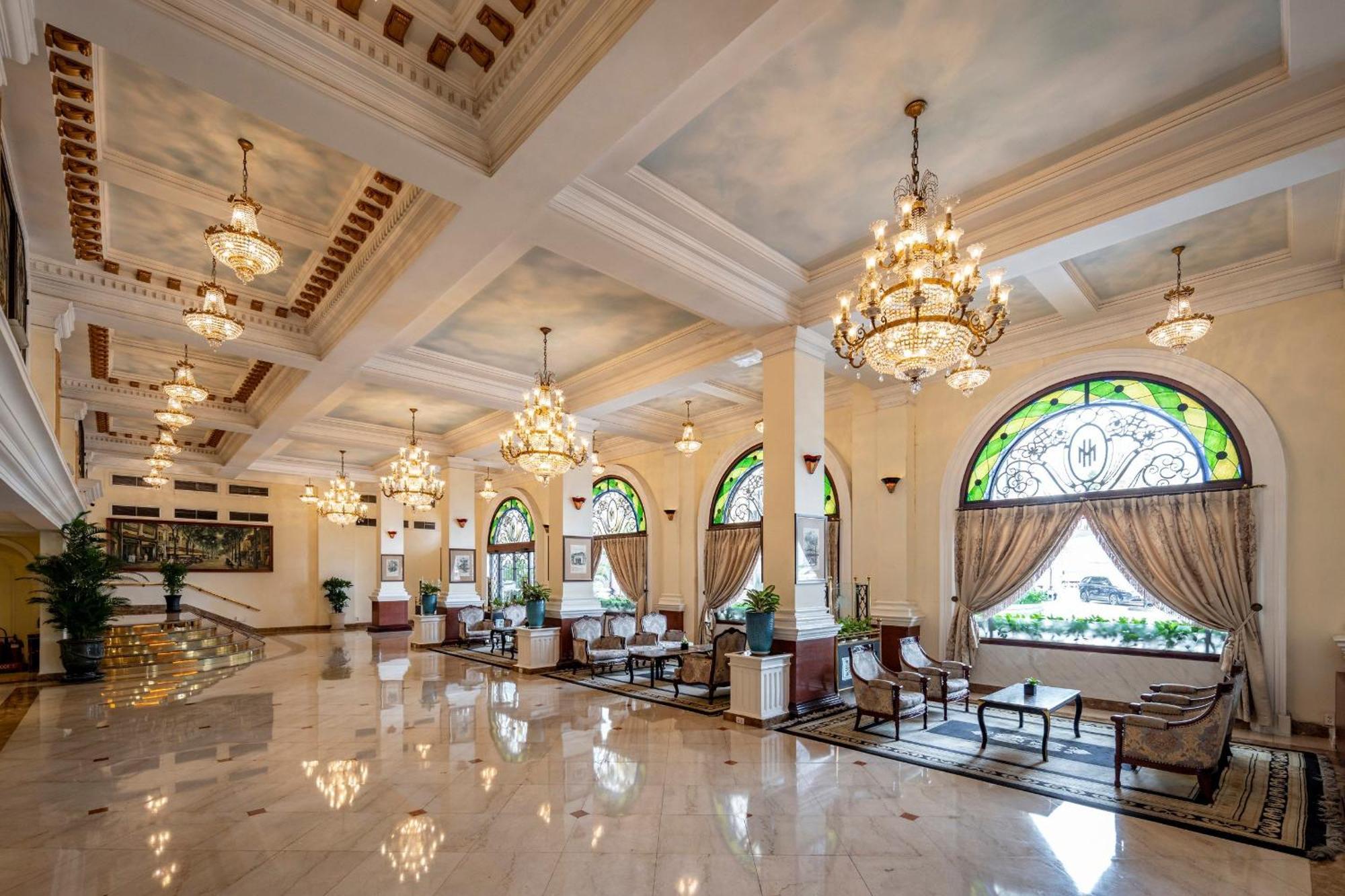 Majestic Saigon Khách sạn 5*