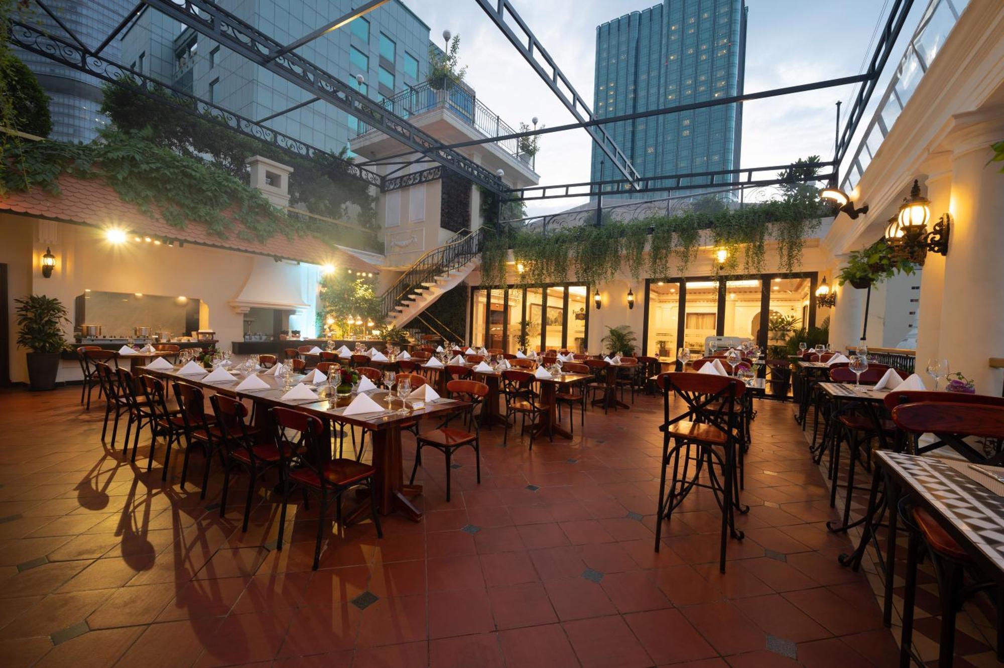 Khách sạn Majestic Saigon TP. Hồ Chí Minh