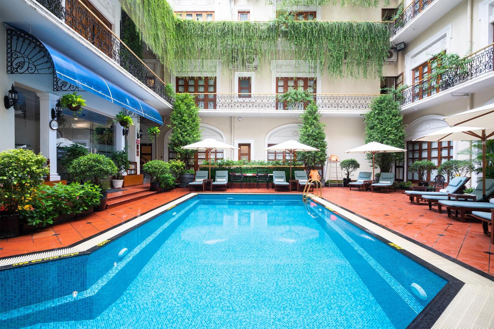 Majestic Saigon Khách sạn 5*