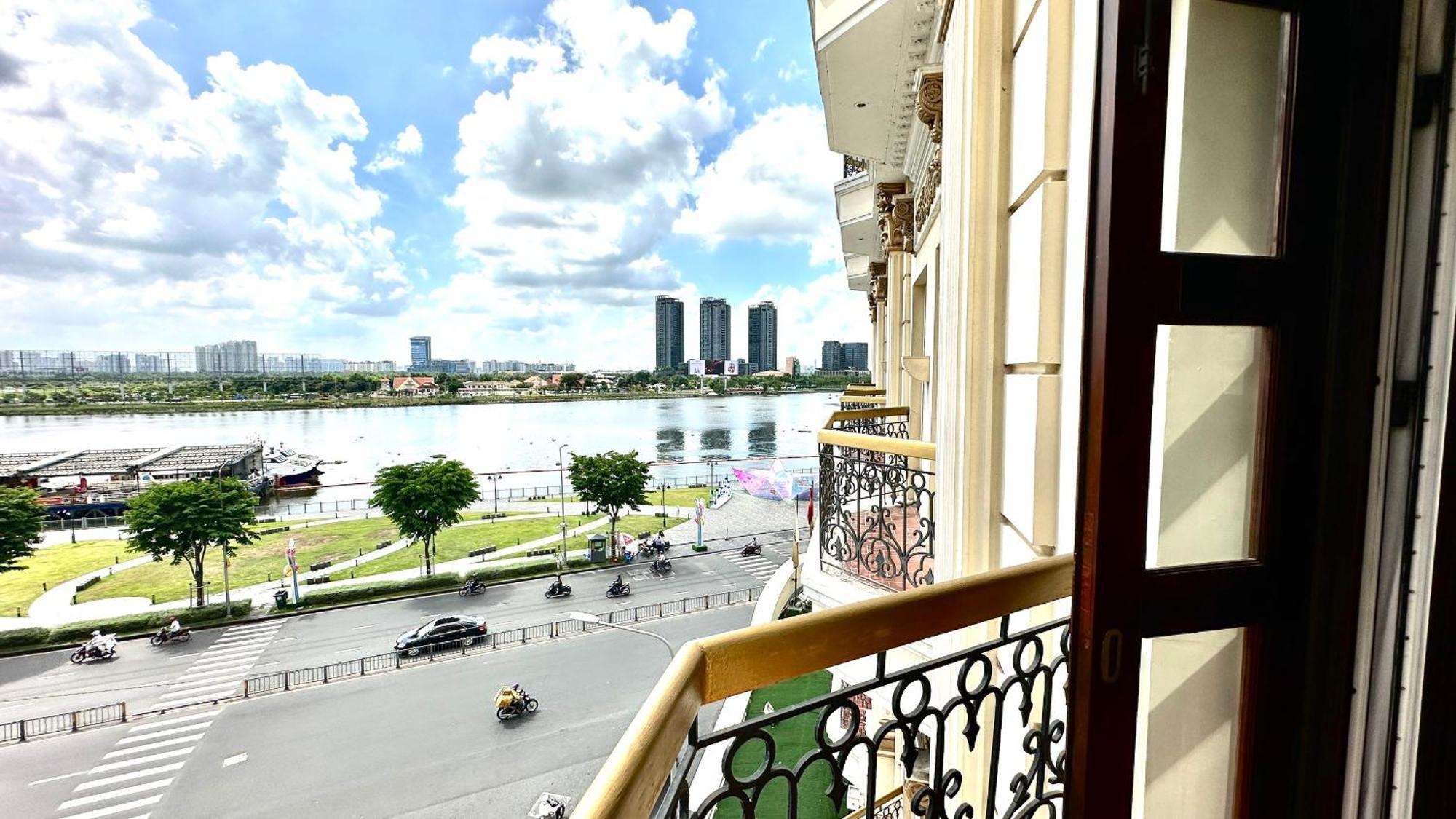 Khách sạn Majestic Saigon TP. Hồ Chí Minh