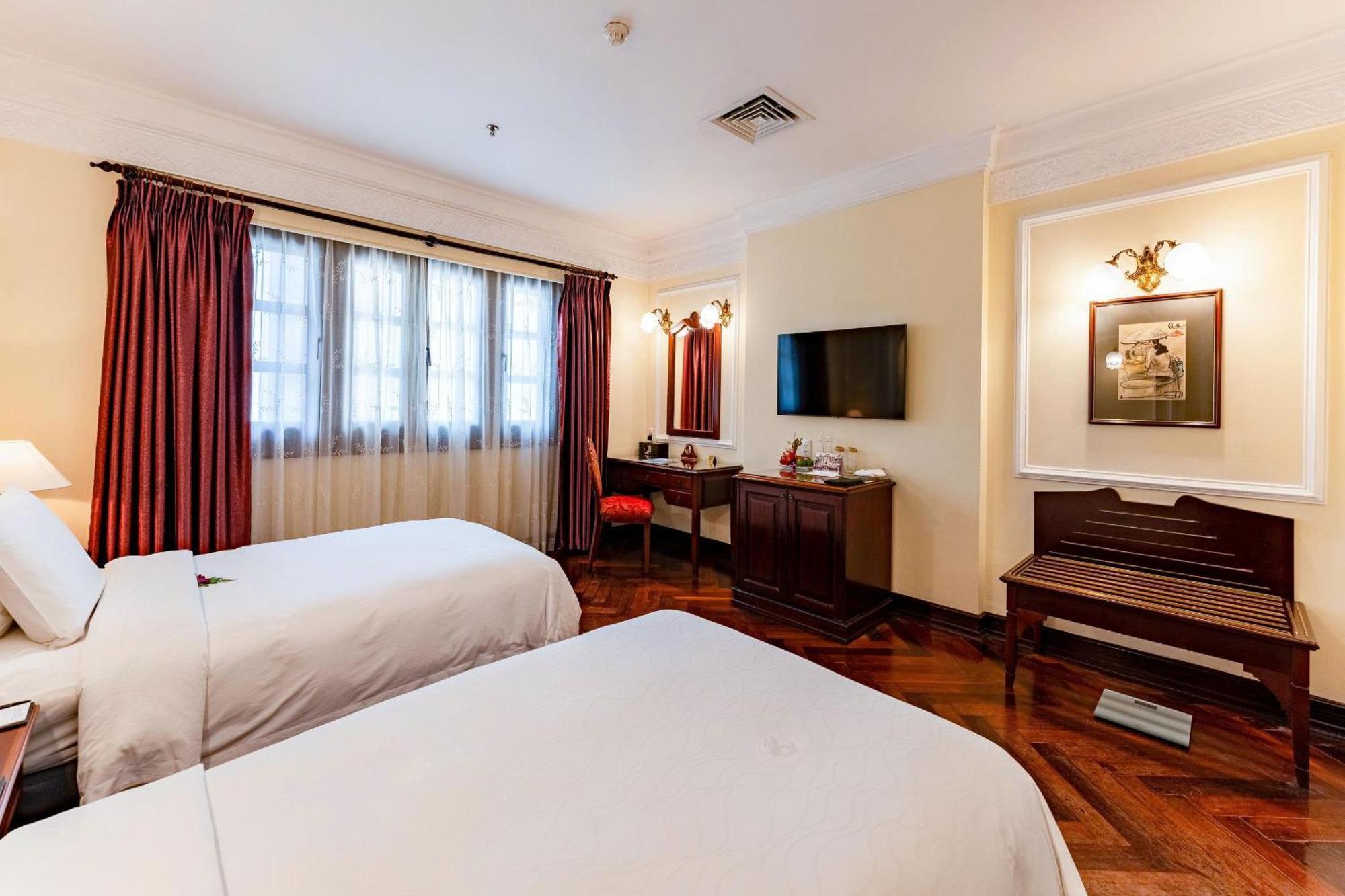 Majestic Saigon Khách sạn TP. Hồ Chí Minh